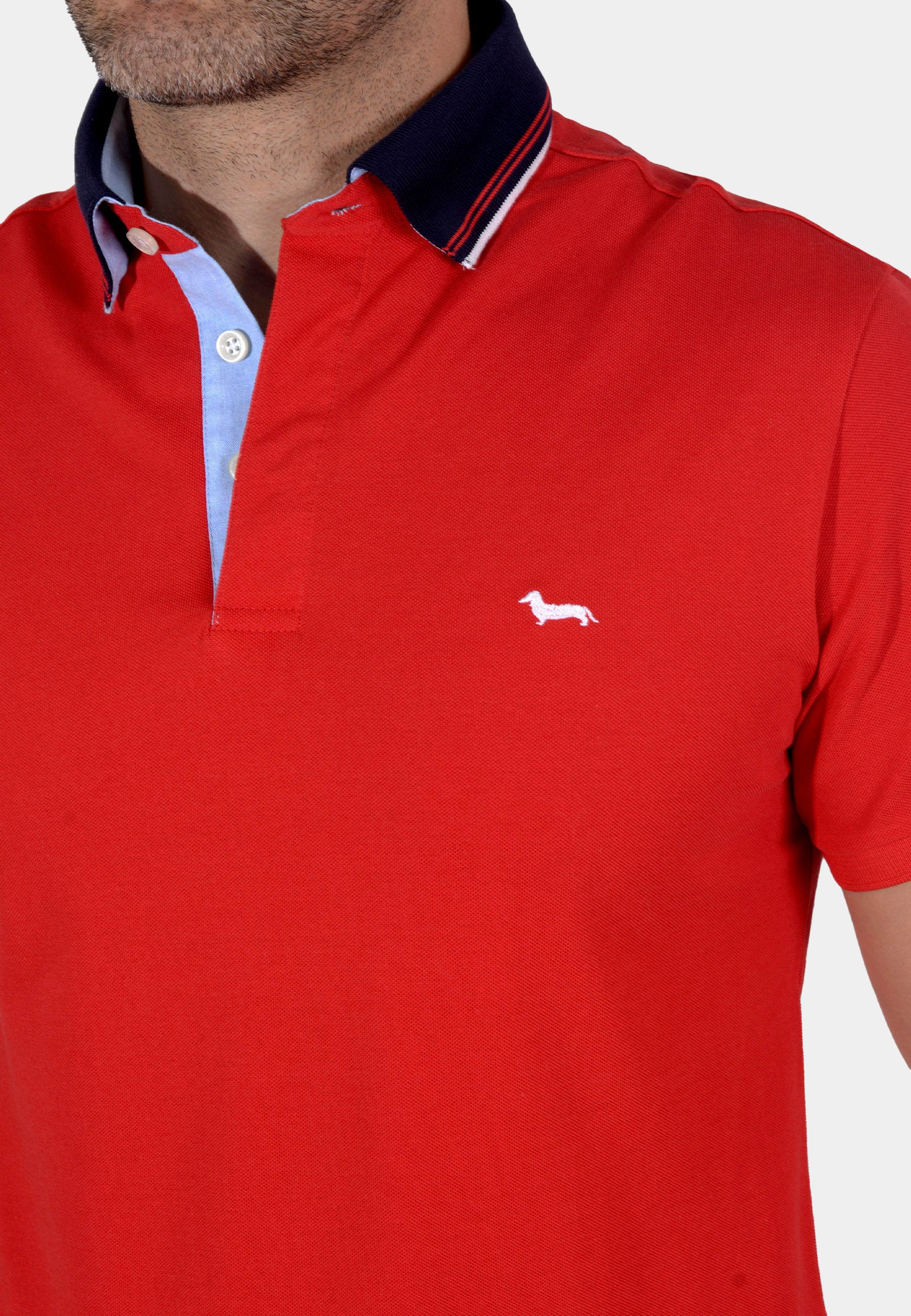 Camiseta Polo Rojo Cuello Azul Marino H&B