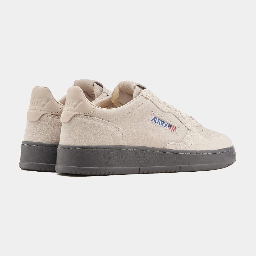 TENIS AUTRY BEIGE GRIS GAMUZA (A100AULMXS20)