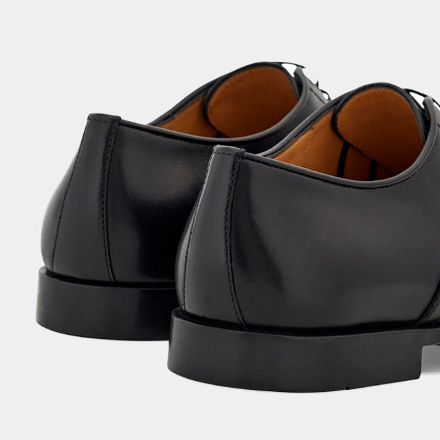 ZAPATO FERRAGAMO NEGRO CUERO (775110-CORTEZ)