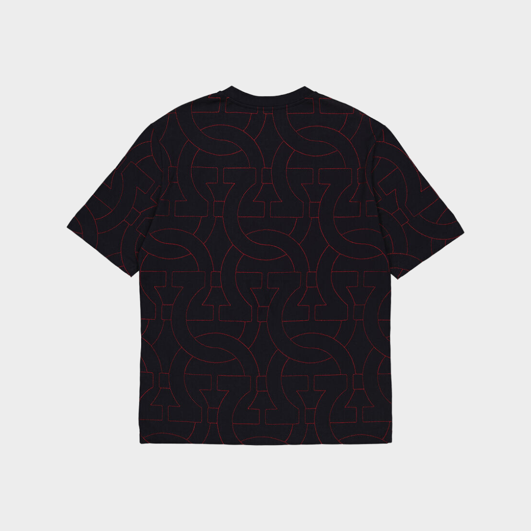 Camiseta En Algodon Color negra Con Estapando Geometricos S.F.