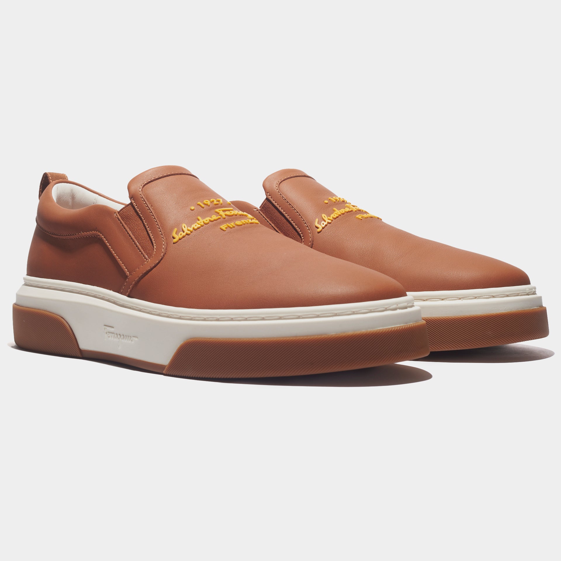 Tennis Para Hombre Café Logo S.F.