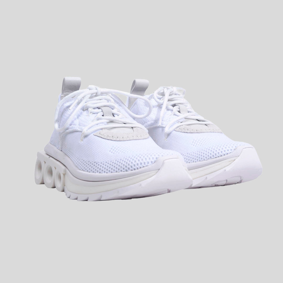 TENIS FERRAGAMO DAMA BLANCO FABRIC + PL (760870-NIMA KNIT1)
