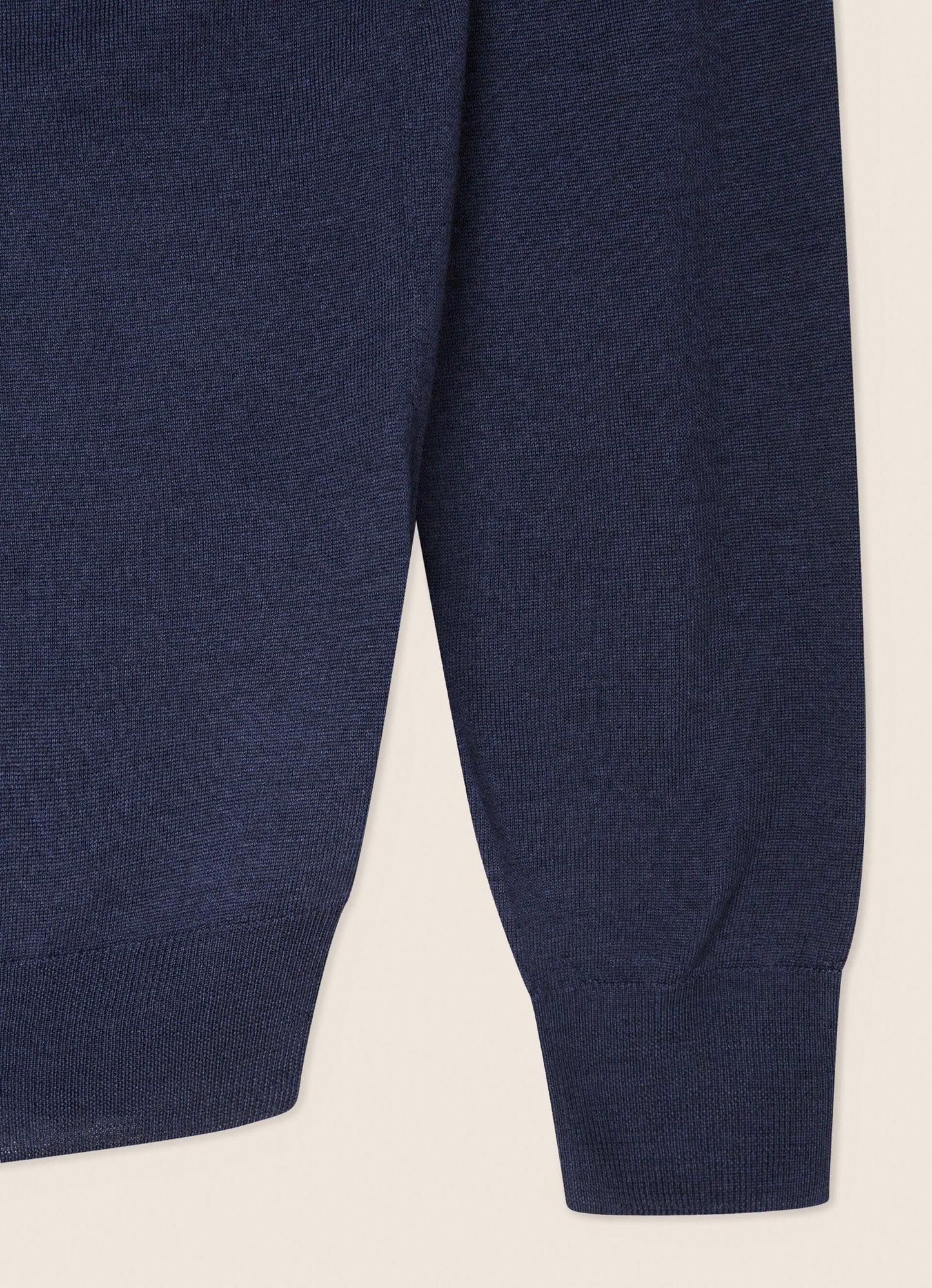 SWETER HACKETT LONDON AZUL LANA MERINO + SEDA (HM702926-595)