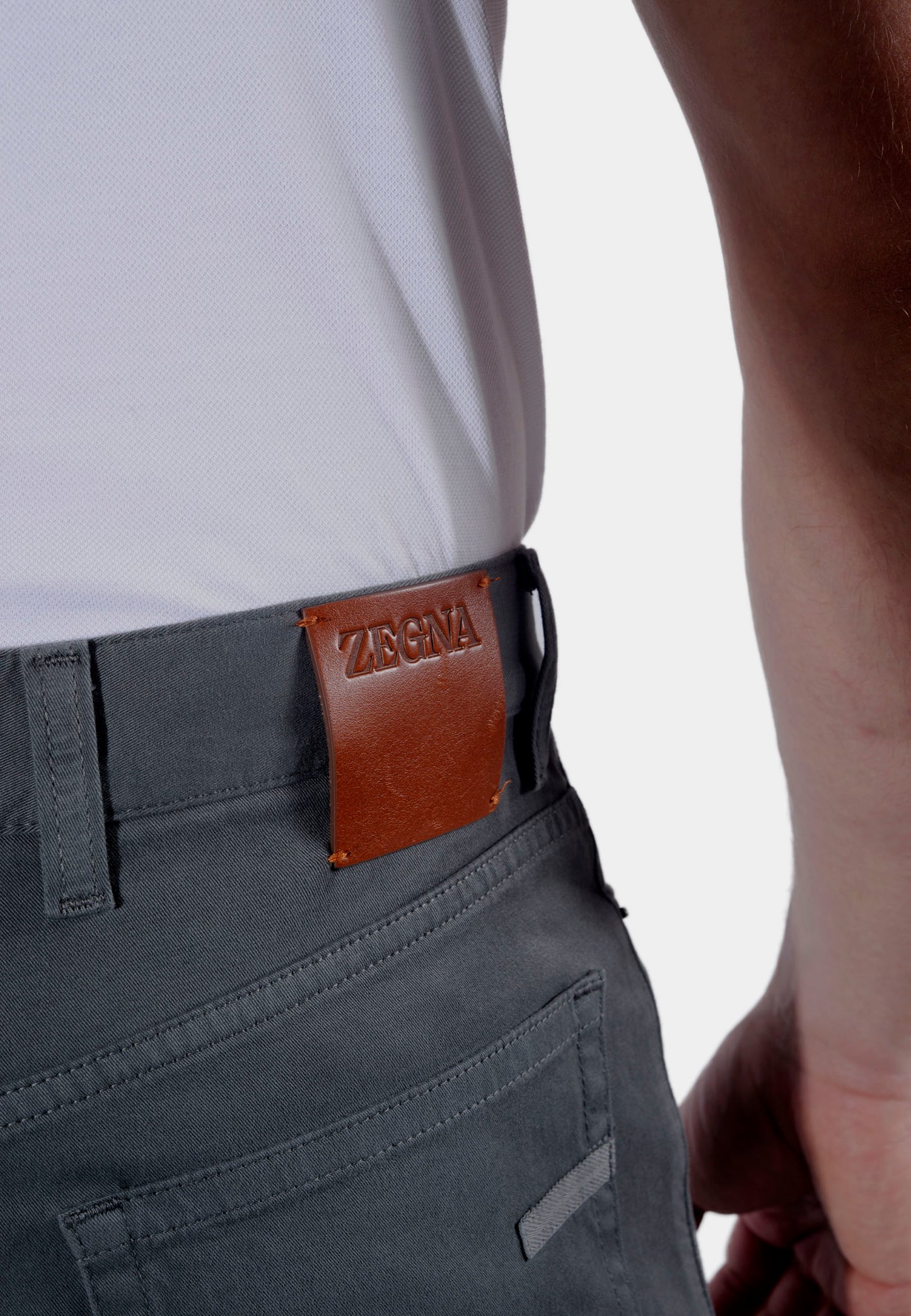 PANTALON E. ZEGNA GRIS ALGODON (UAI03-TRI4-432)