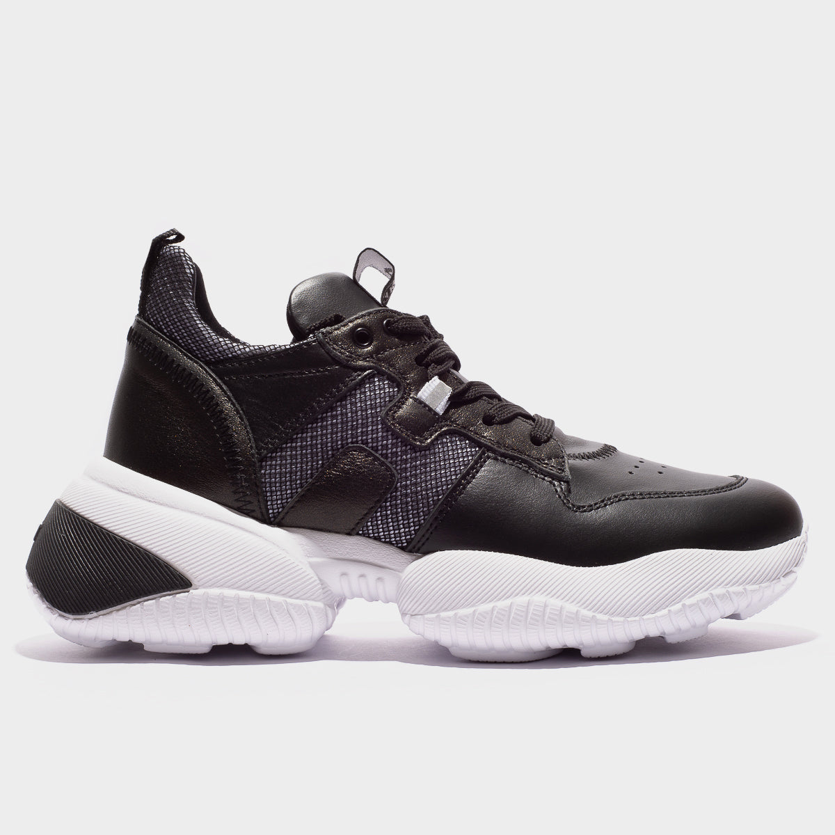 TENIS HOGAN DAMA NEGRO CUERO (HXW5250CW70OKT384Q)