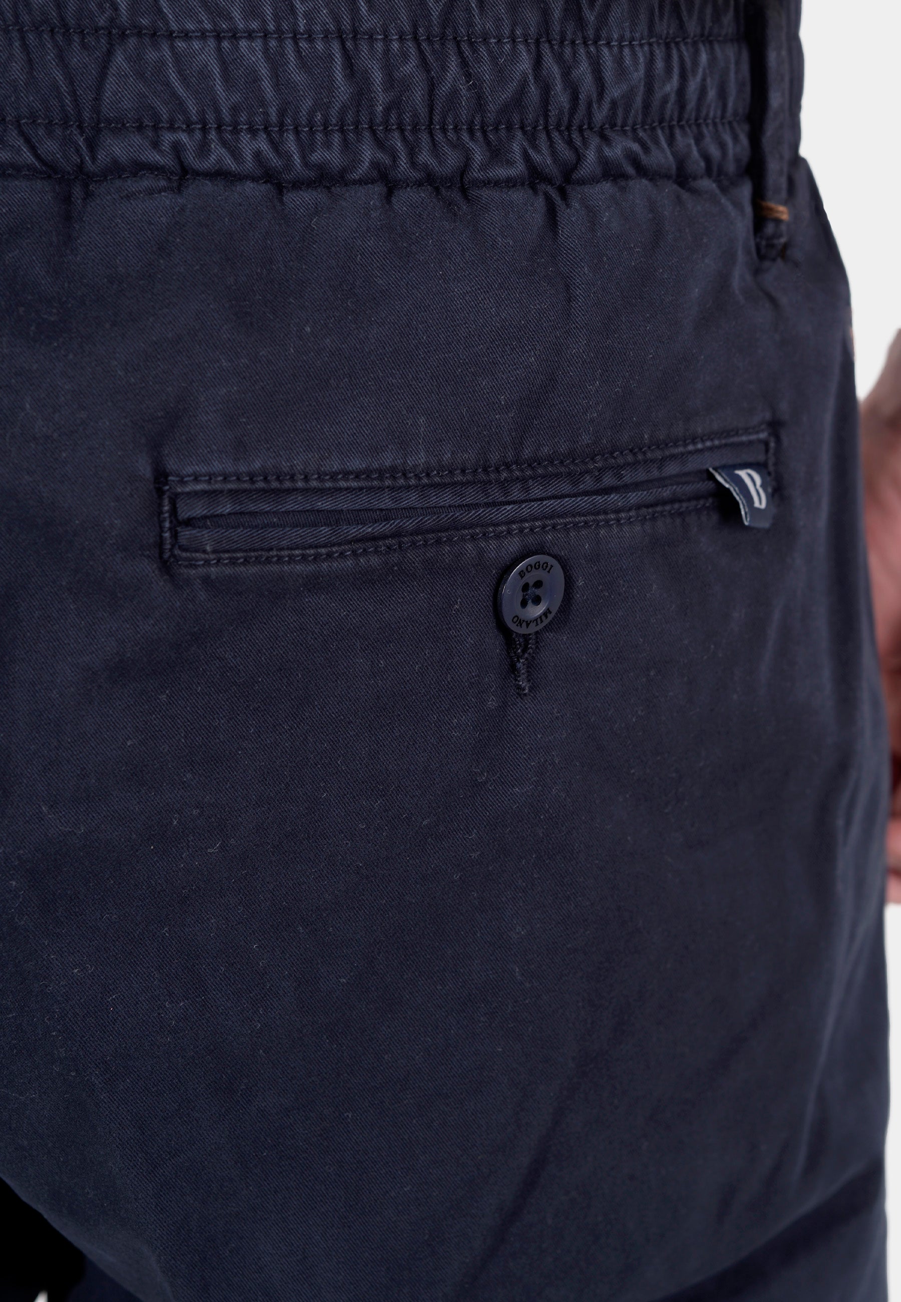 Bermuda Hombre Negra B.