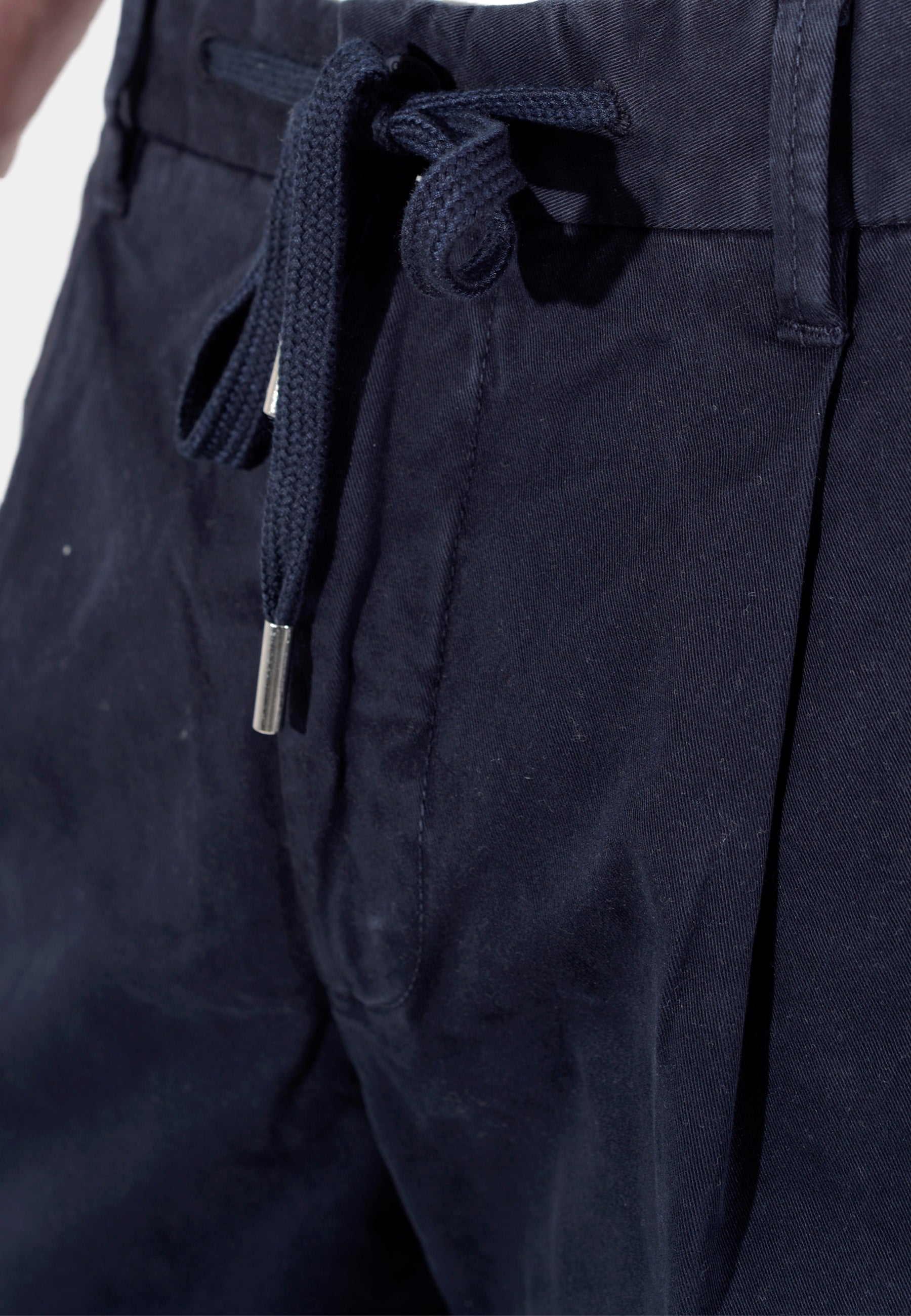 Bermuda Hombre Negra B.