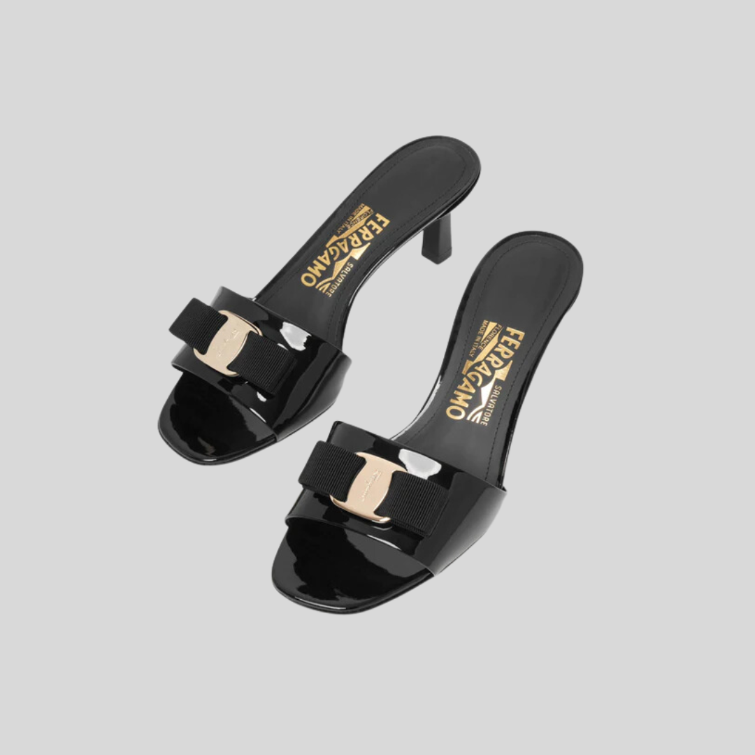 SANDALIA FERRAGAMO DAMA NEGRO CUERO (758004-GLO55)
