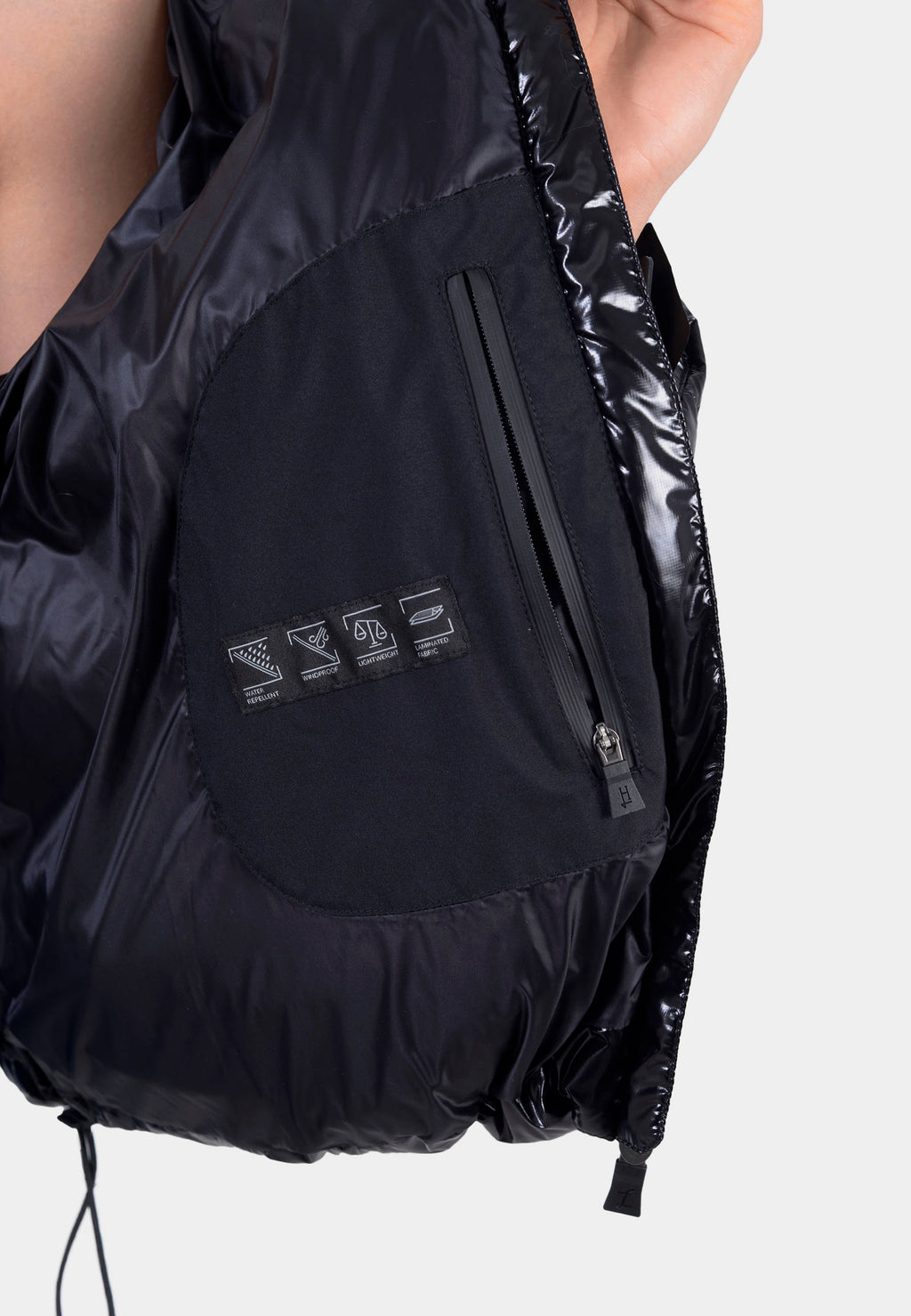 CHAQUETA HERNO DAMA NEGRO POLIAMIDA (PI00253DL123459300)