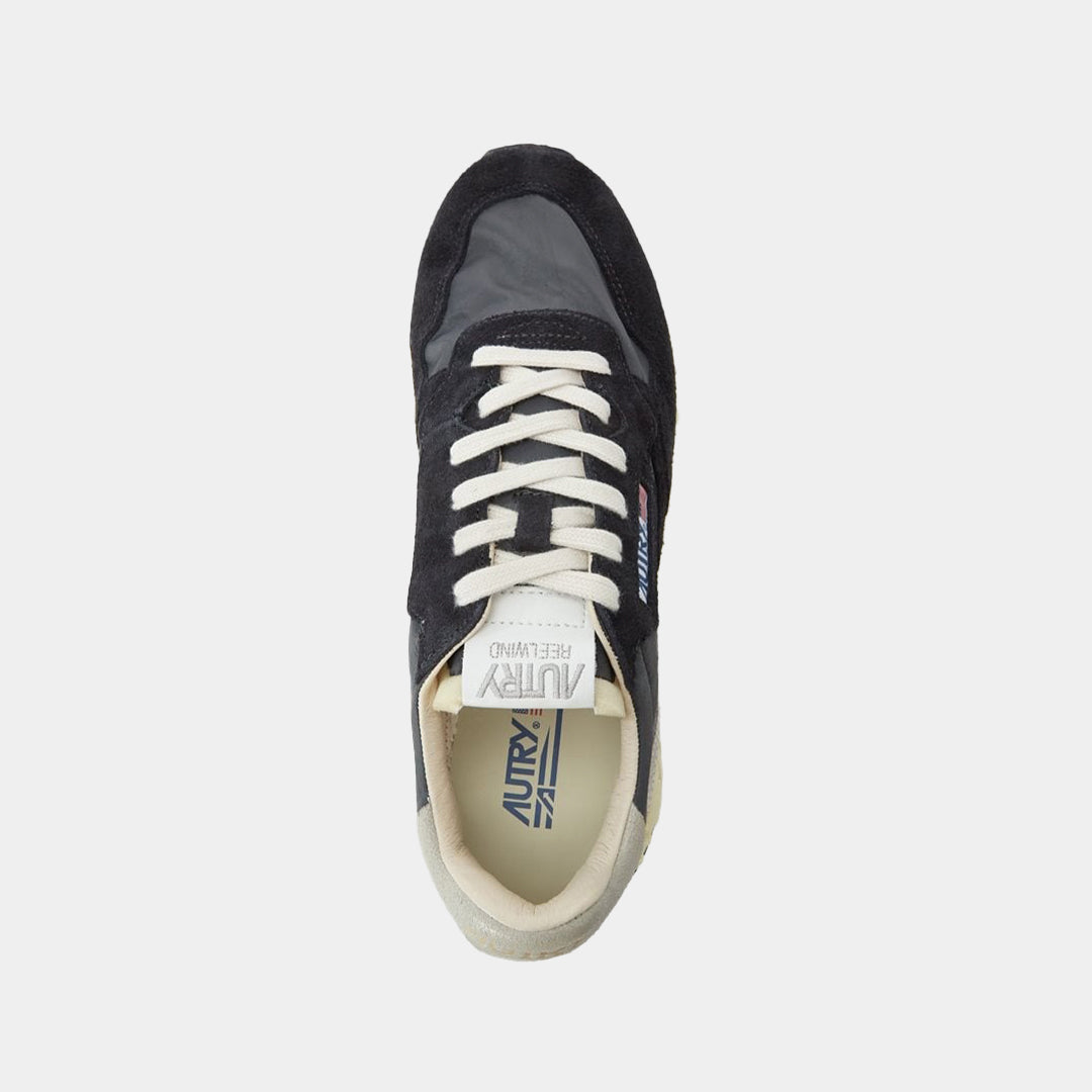 Tenis Reelwind Low Sneakers en Gamuza Negro