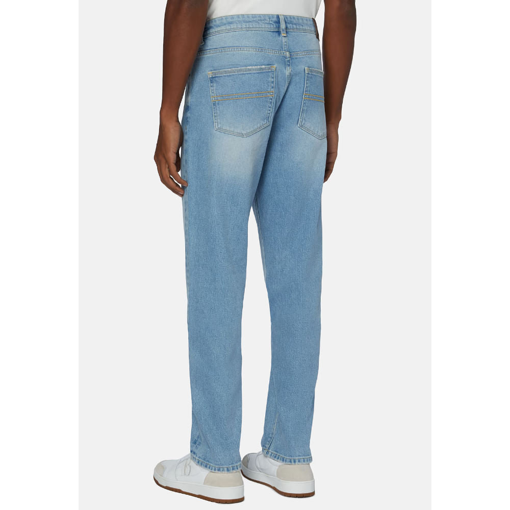 Jeans Boggi Clásico Corte Recto Azul Claro B.