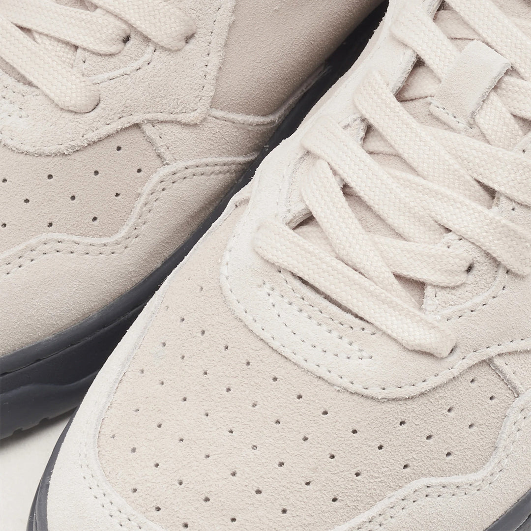 Tenis Medalist Low Gamuza Gris