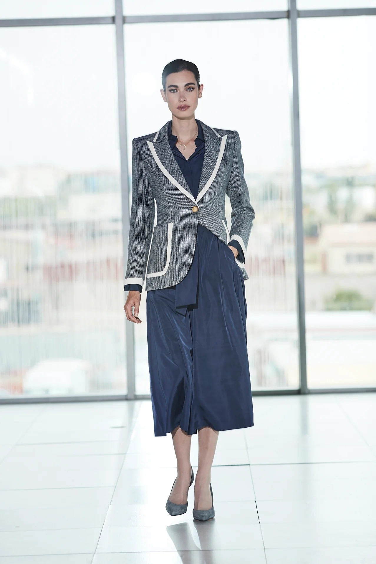 Blazer Gris Dama T.E.