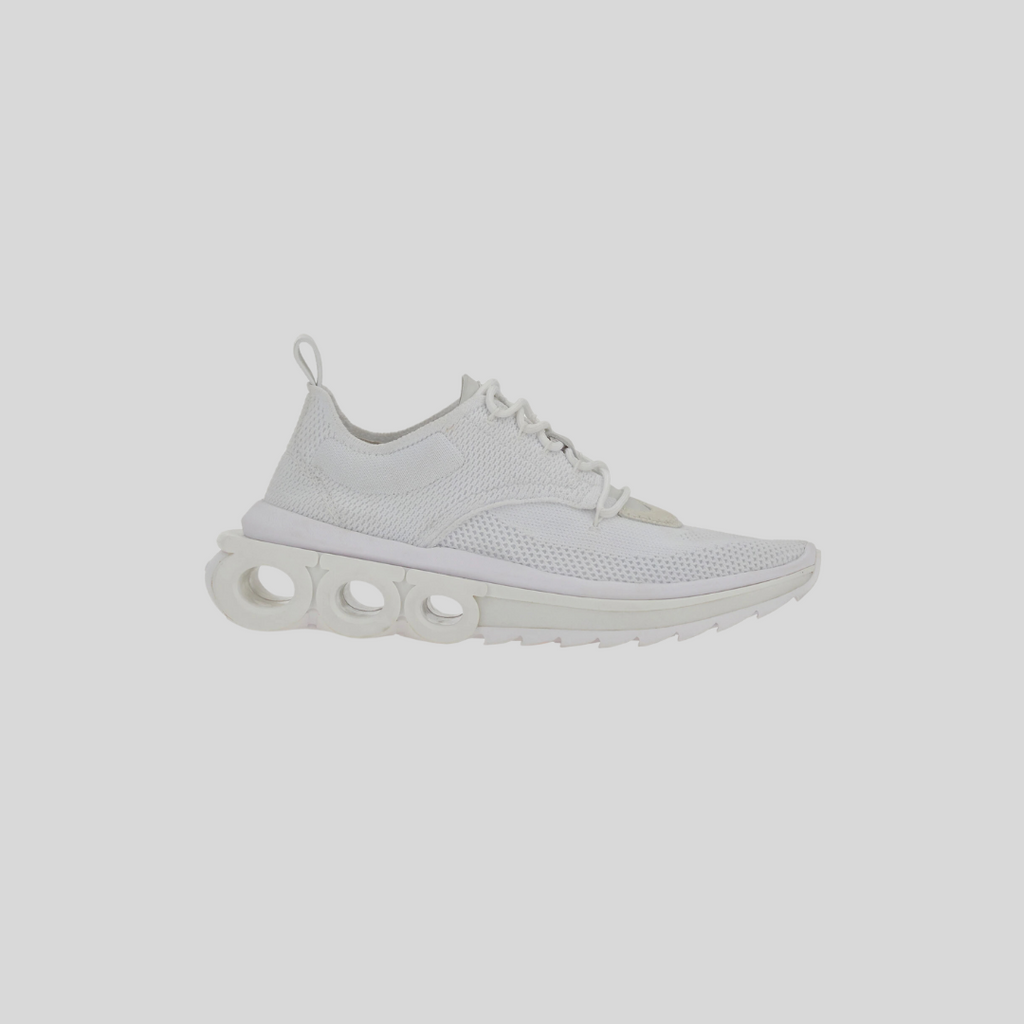 Tenis Dama Color Blanco Con Placa Gancini S.F.