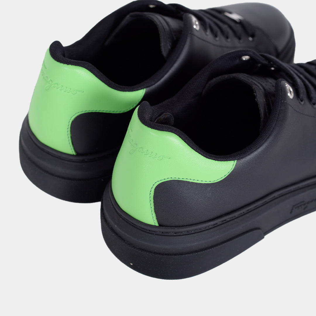 Tenis Dama en Cuero Negro/Verde S.F.