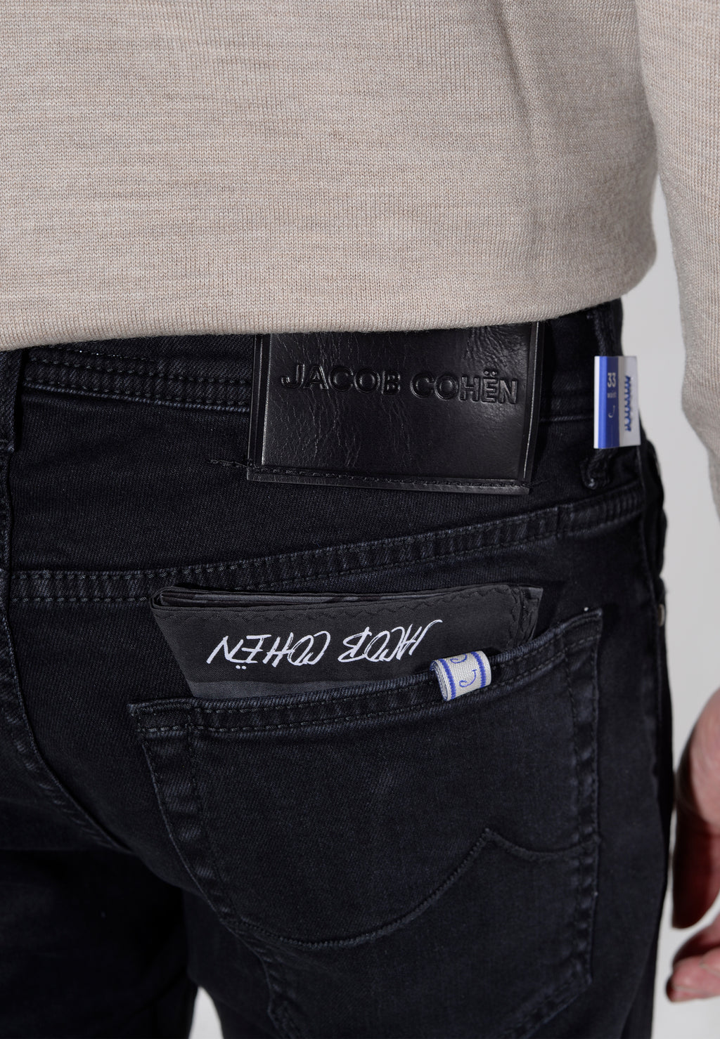 JEANS JACOB COHEN NEGRO ALGODON (UQE0630S3622-543D)