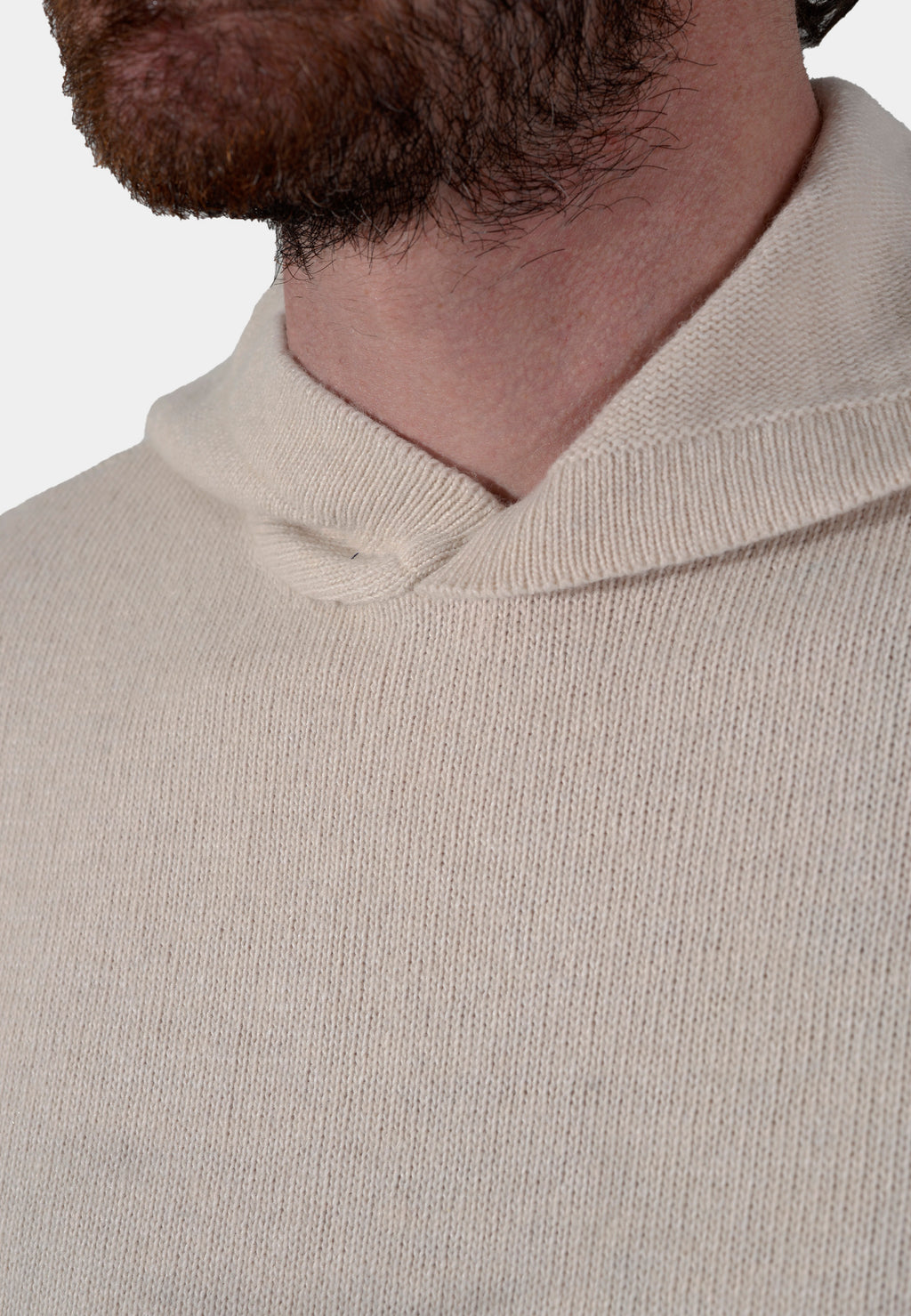 Suéter con Capucha Beige Hombre B.