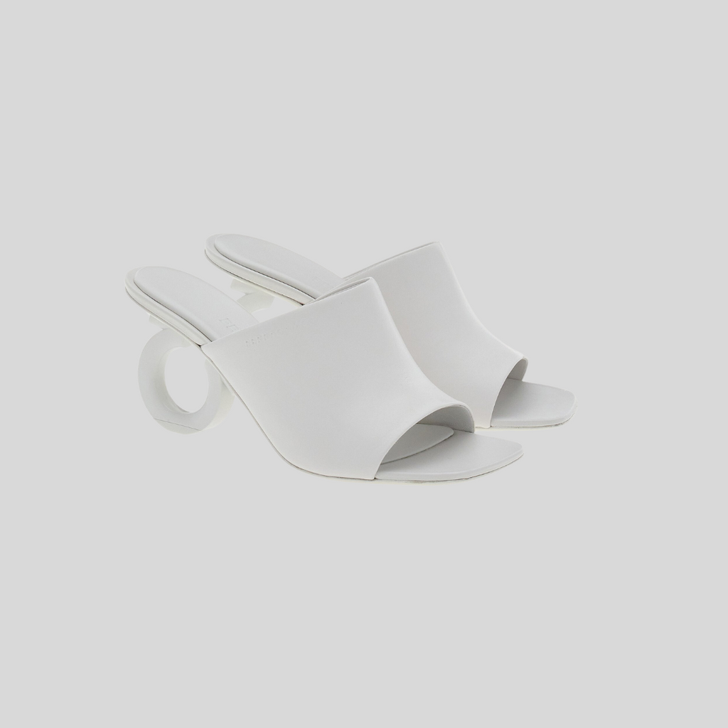 SANDALIA FERRAGAMO DAMA BLANCO CUERO (761363-ASTRO 70)