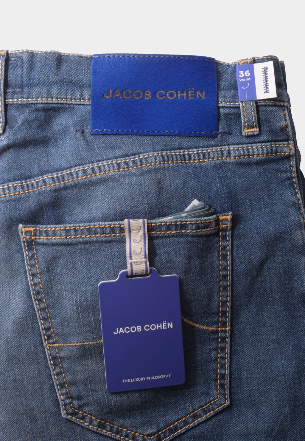 BERMUDAS JACOB COHEN AZUL ALG+ELAS+SPANDEX (UOE0132S2851505D)