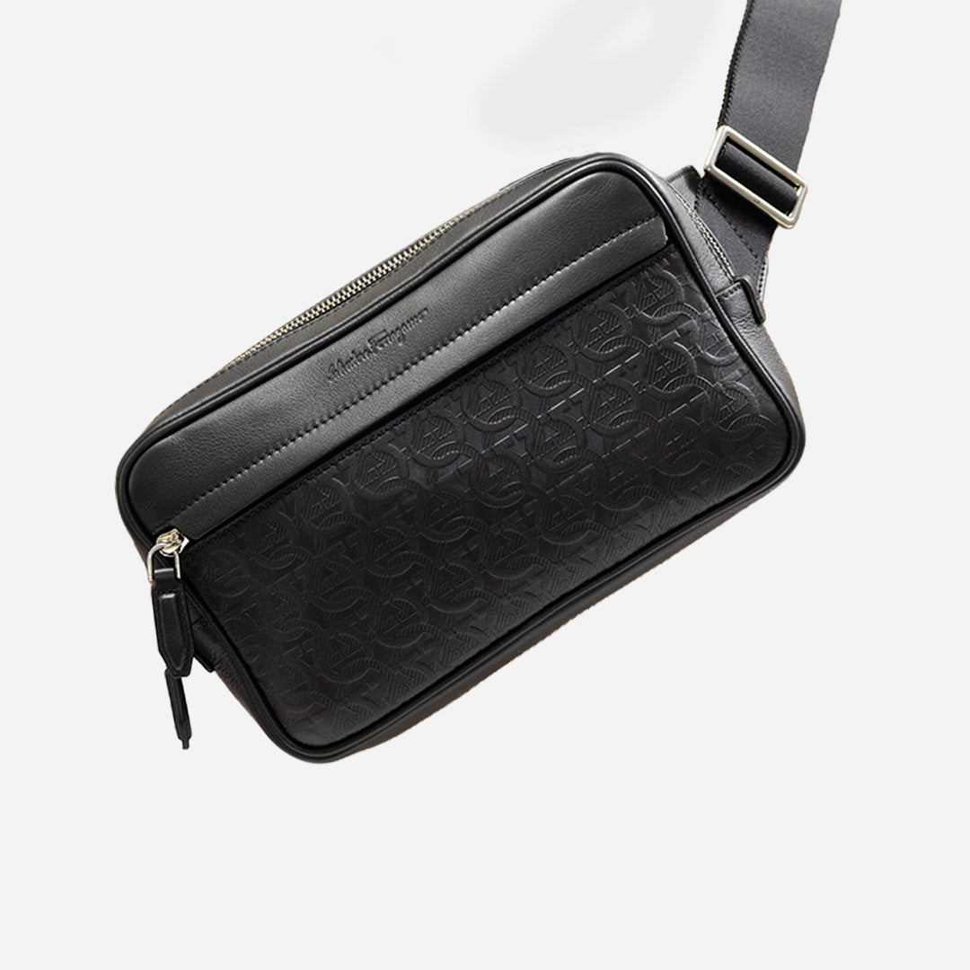 Bolso Bandolera Negra S.F.