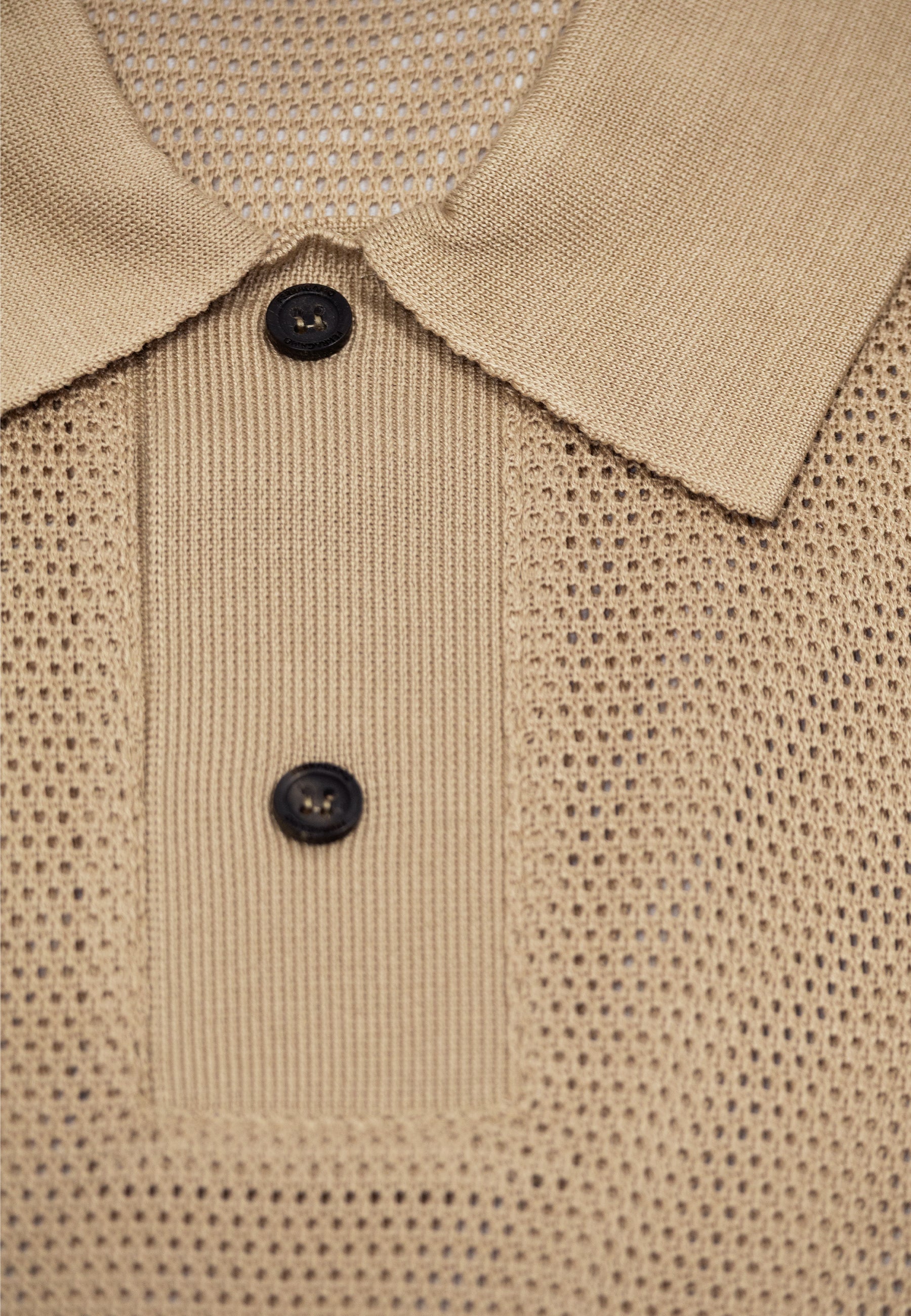 Camiseta Polo Texturizada Beige S.F.