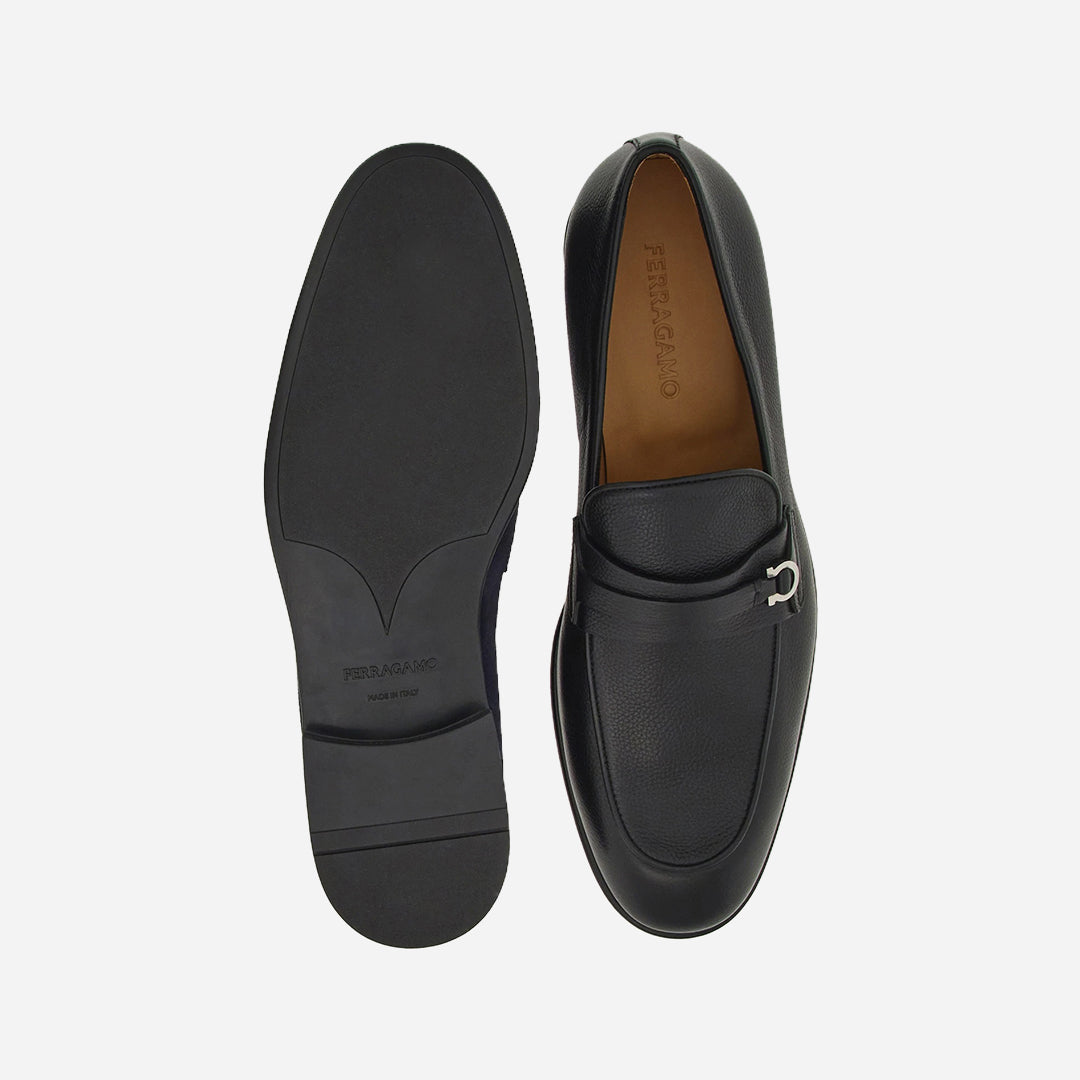 Mocasín Negro Cuero Broche Gaccini S.F.