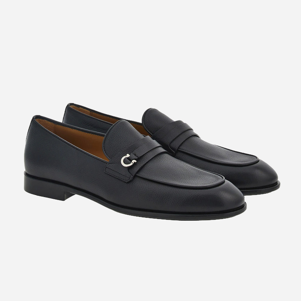Mocasín Negro Cuero Broche Gaccini S.F.