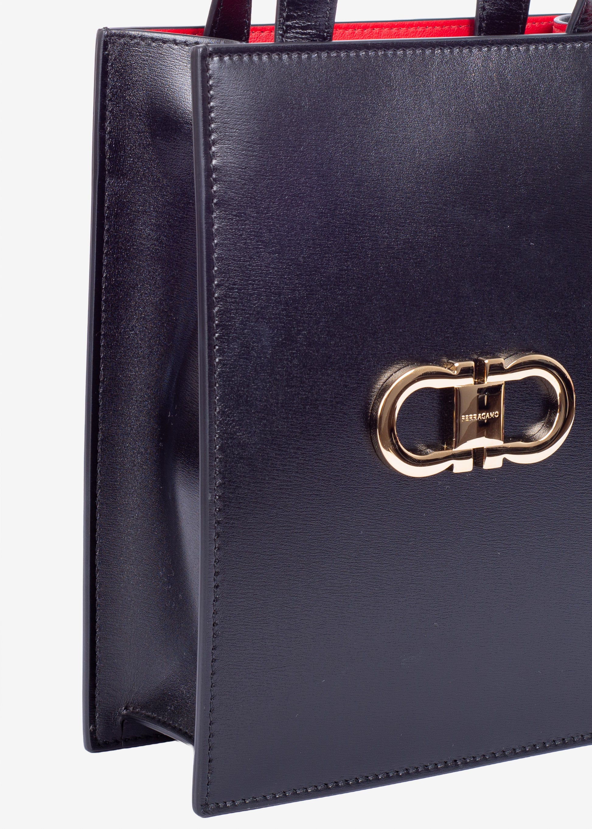 Salvatore Ferragamo｜SHOULDER BAGS (218358 771687)