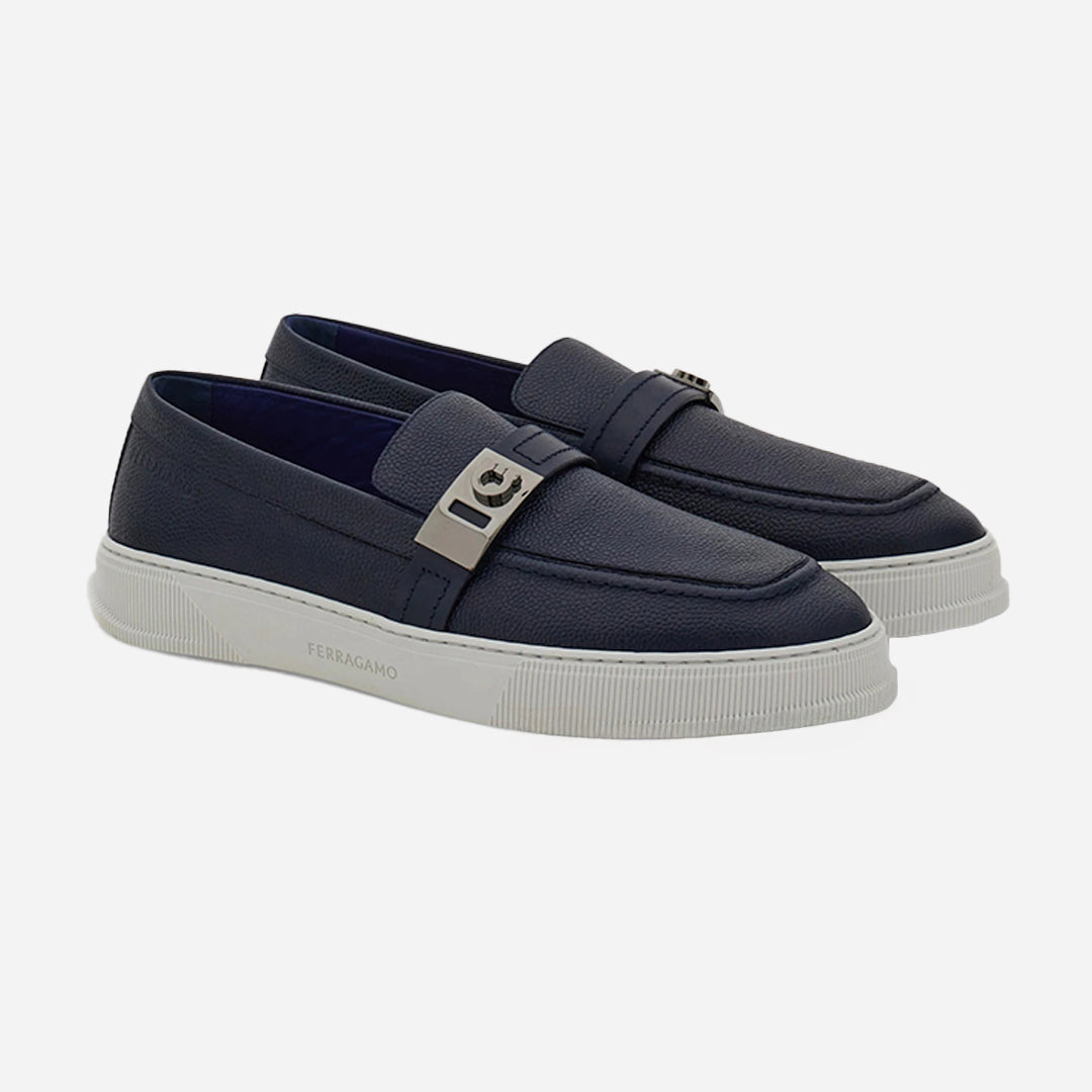 Zapato Híbrido Hebilla Hug Azul Marino S.F.