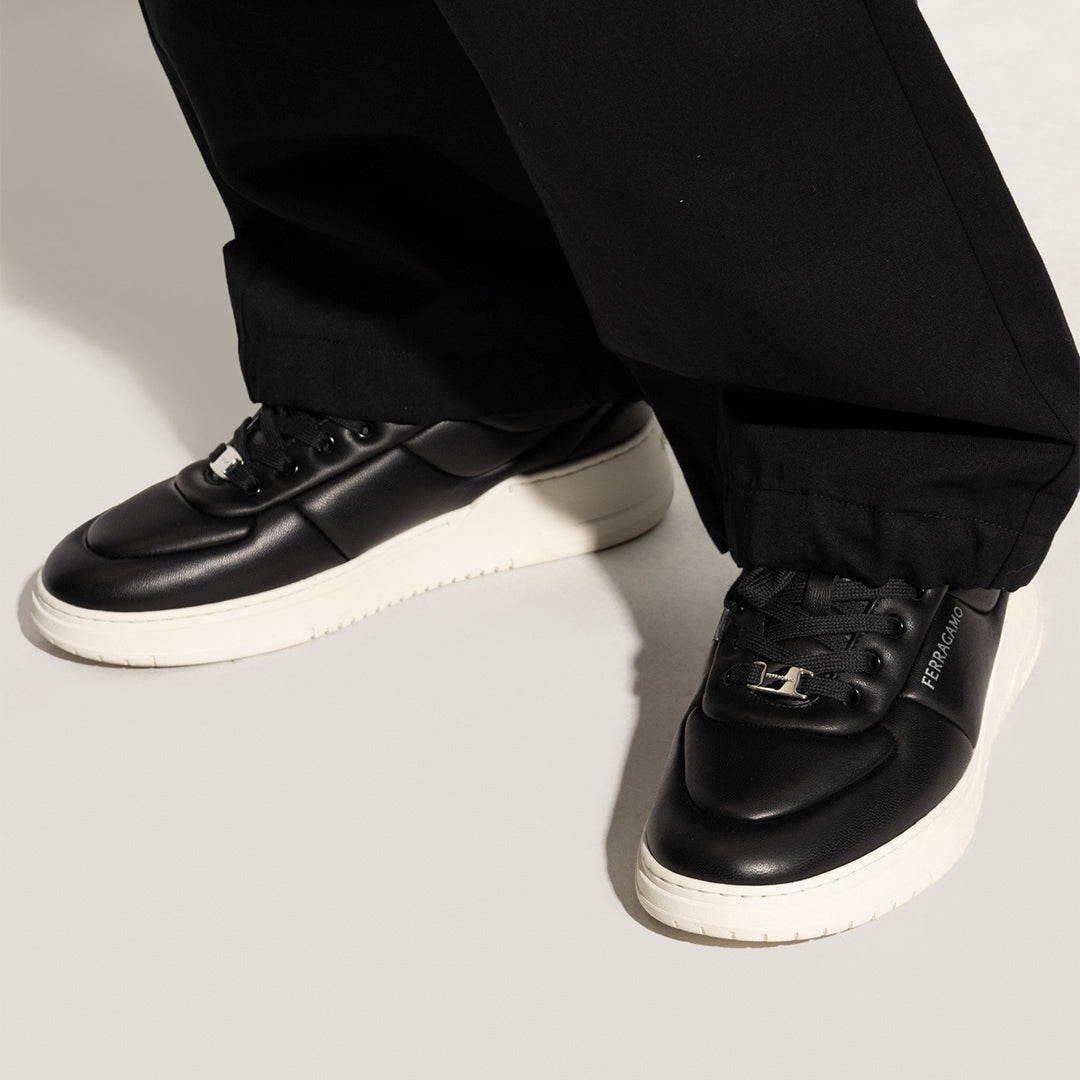 Tenis Acolchados Hombre Negro S.F.