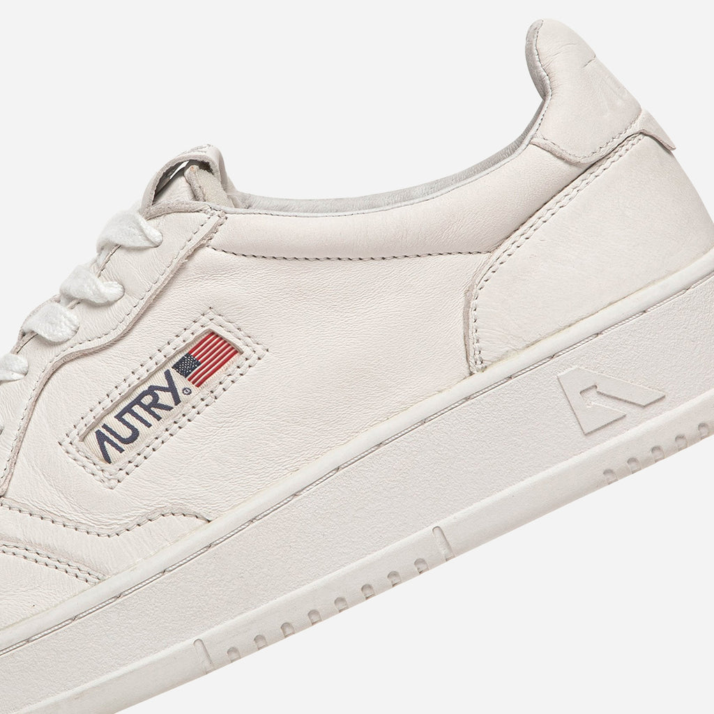 Tenis Medalist Blancos A.