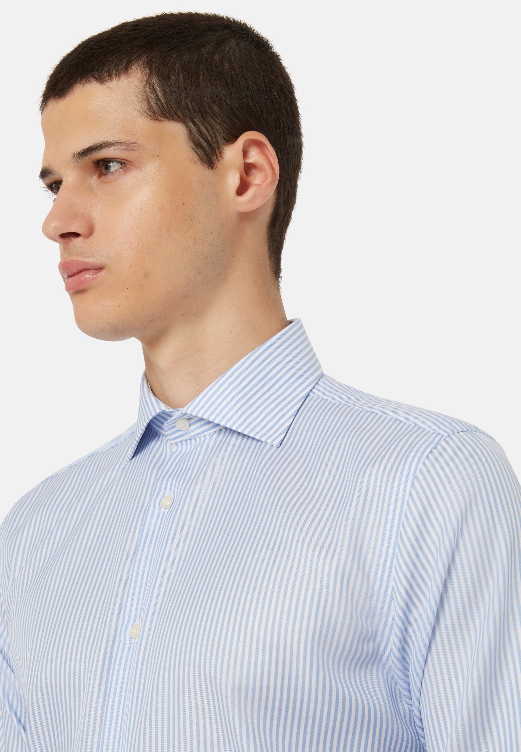 Camisa Azul Cielo B.