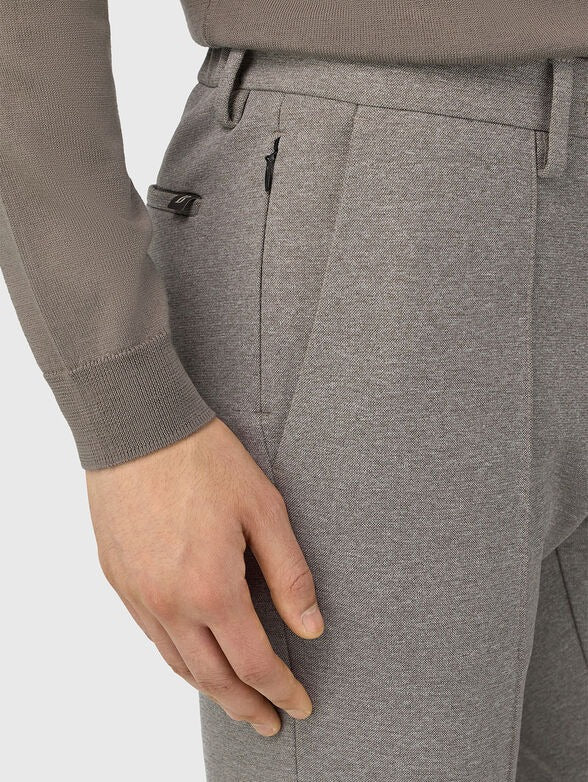 Pantalón Gris Texturizado B.M.