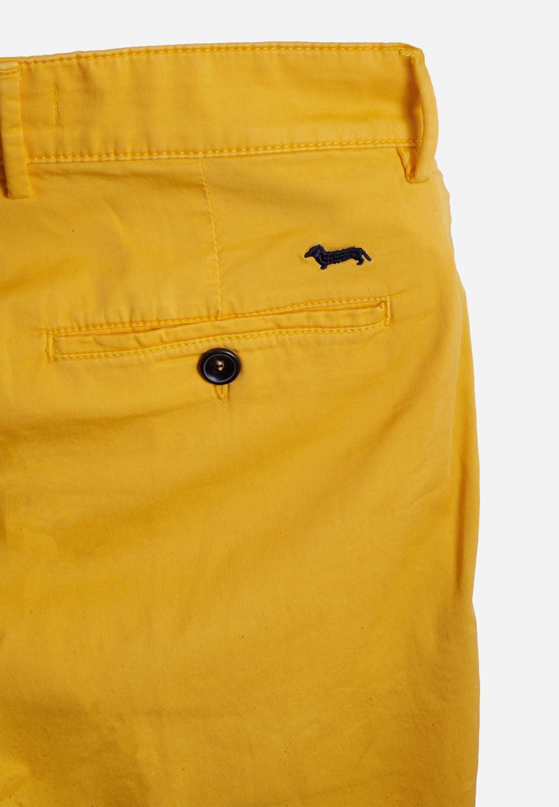 Bermuda Hombre Amarillo H&B.