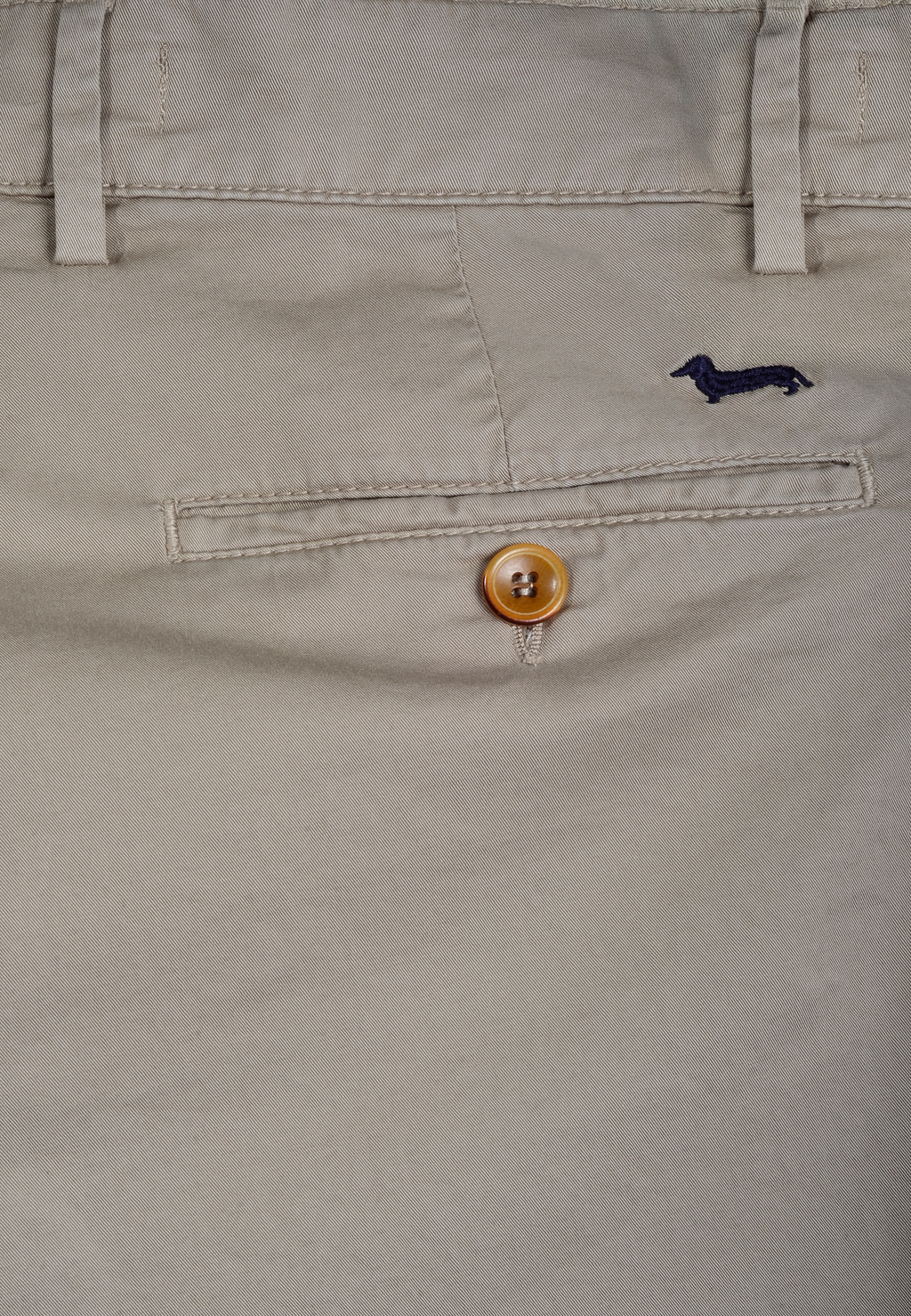 Bermuda Hombre Clásica Beige H&B