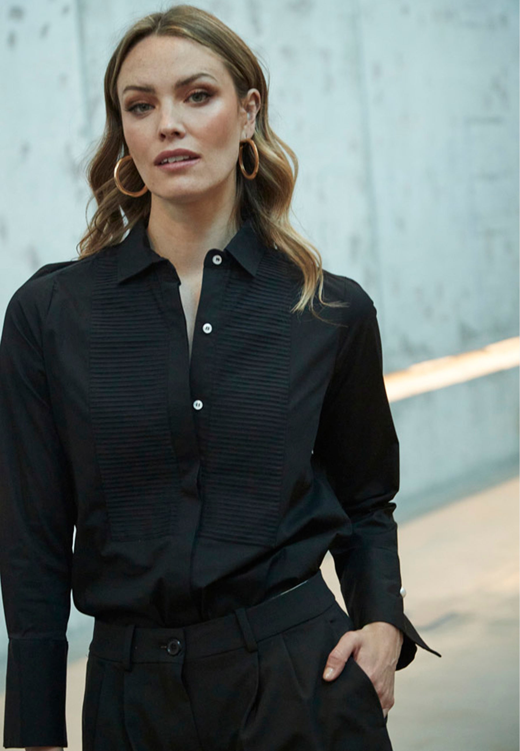 Blusa Esencial Negra Dama T.E.