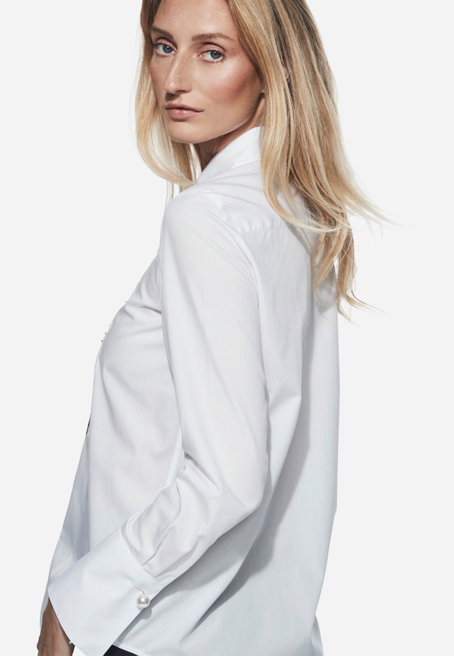 Blusa Icónica Blanca Dama T.E.
