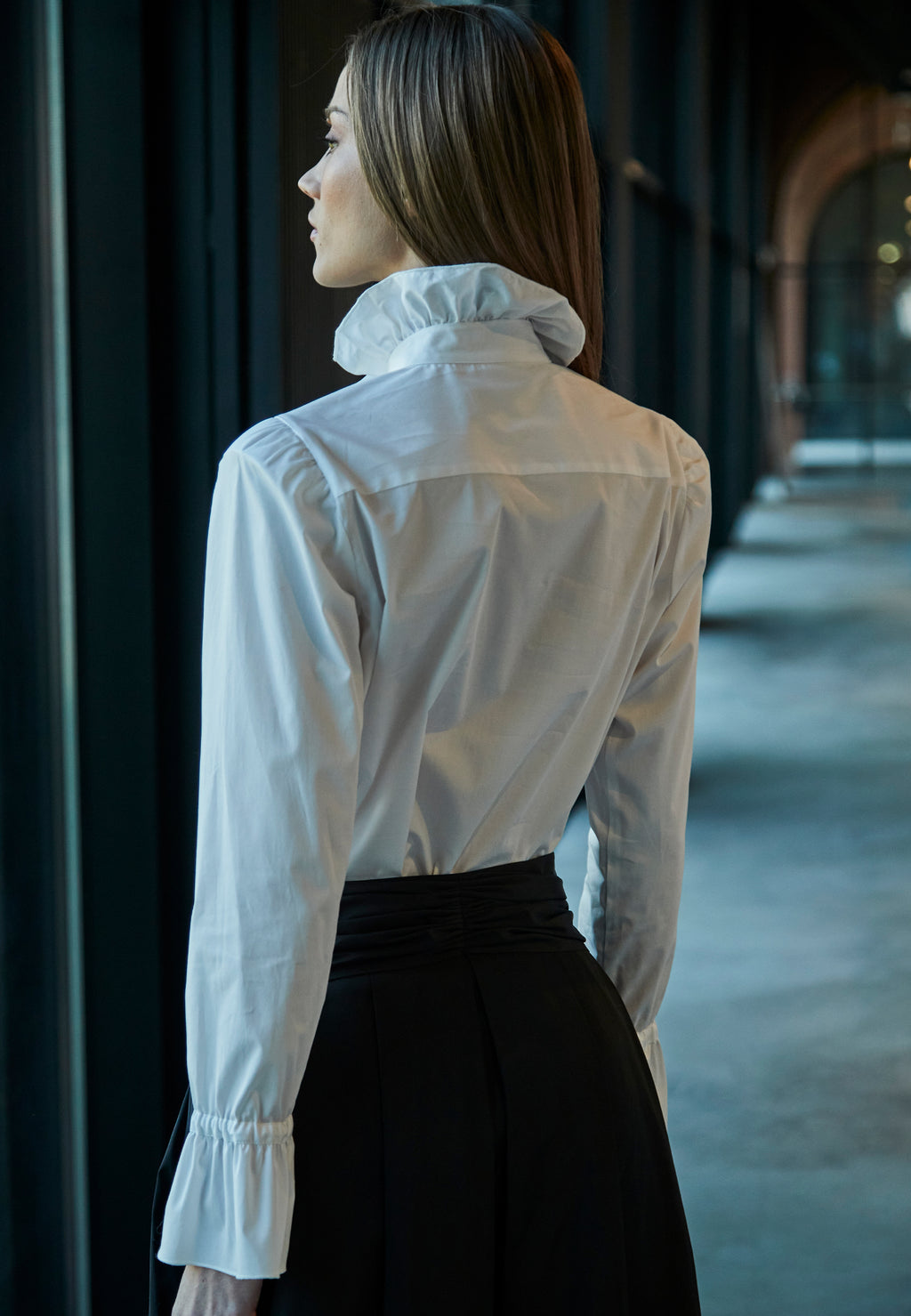 Blusa Minimalista Blanca Dama T.E.