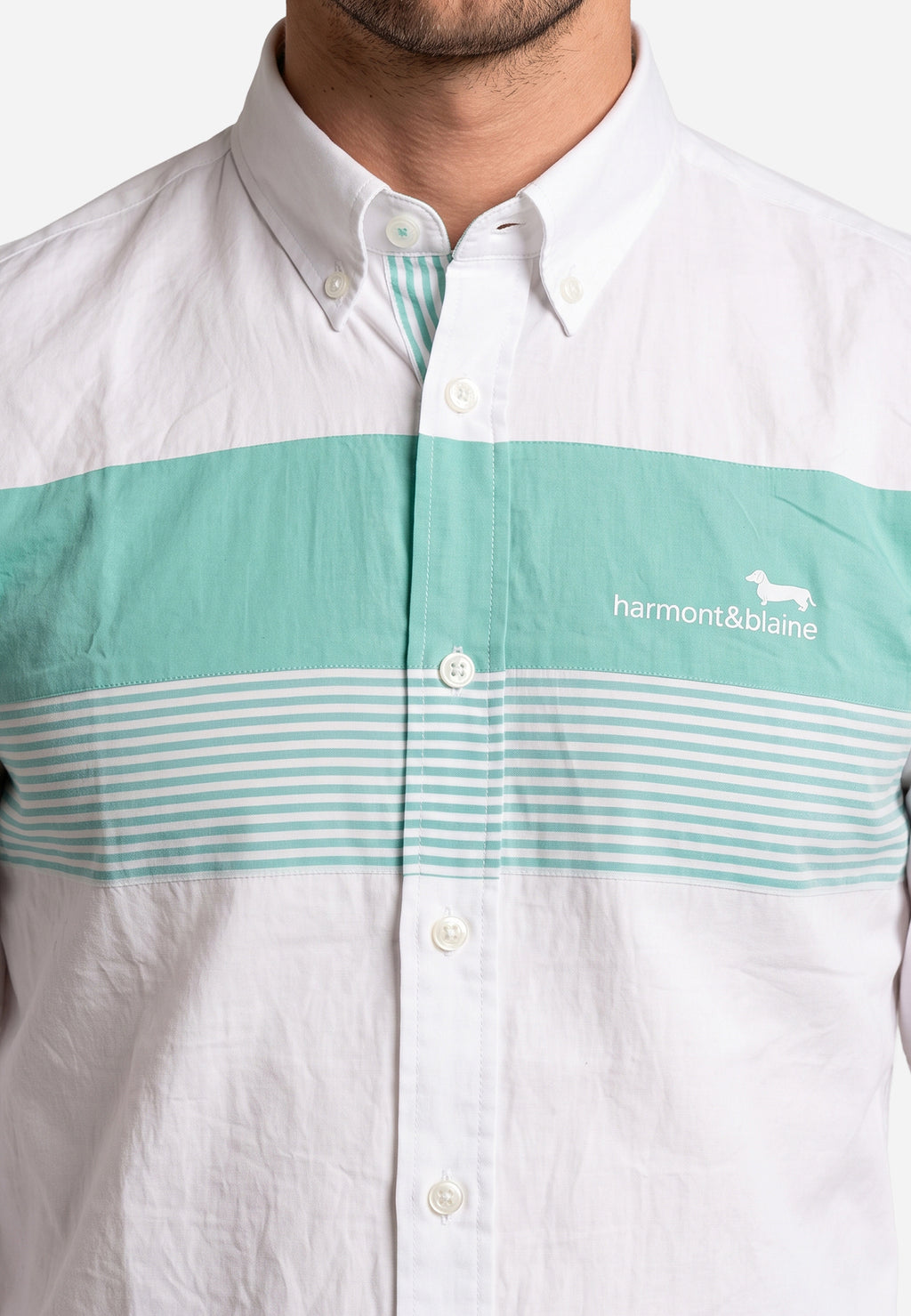 Camisa Blanca Con Franja Verde Contrastante HYB.