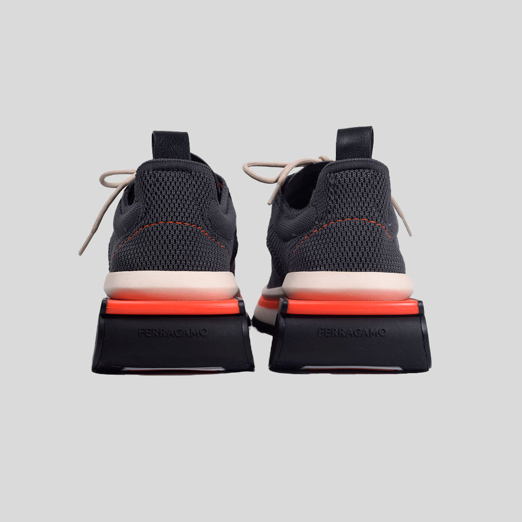 TENIS FERRAGAMO GRIS / NARANJA FABRIC + PL (760934-NIM KNIT )
