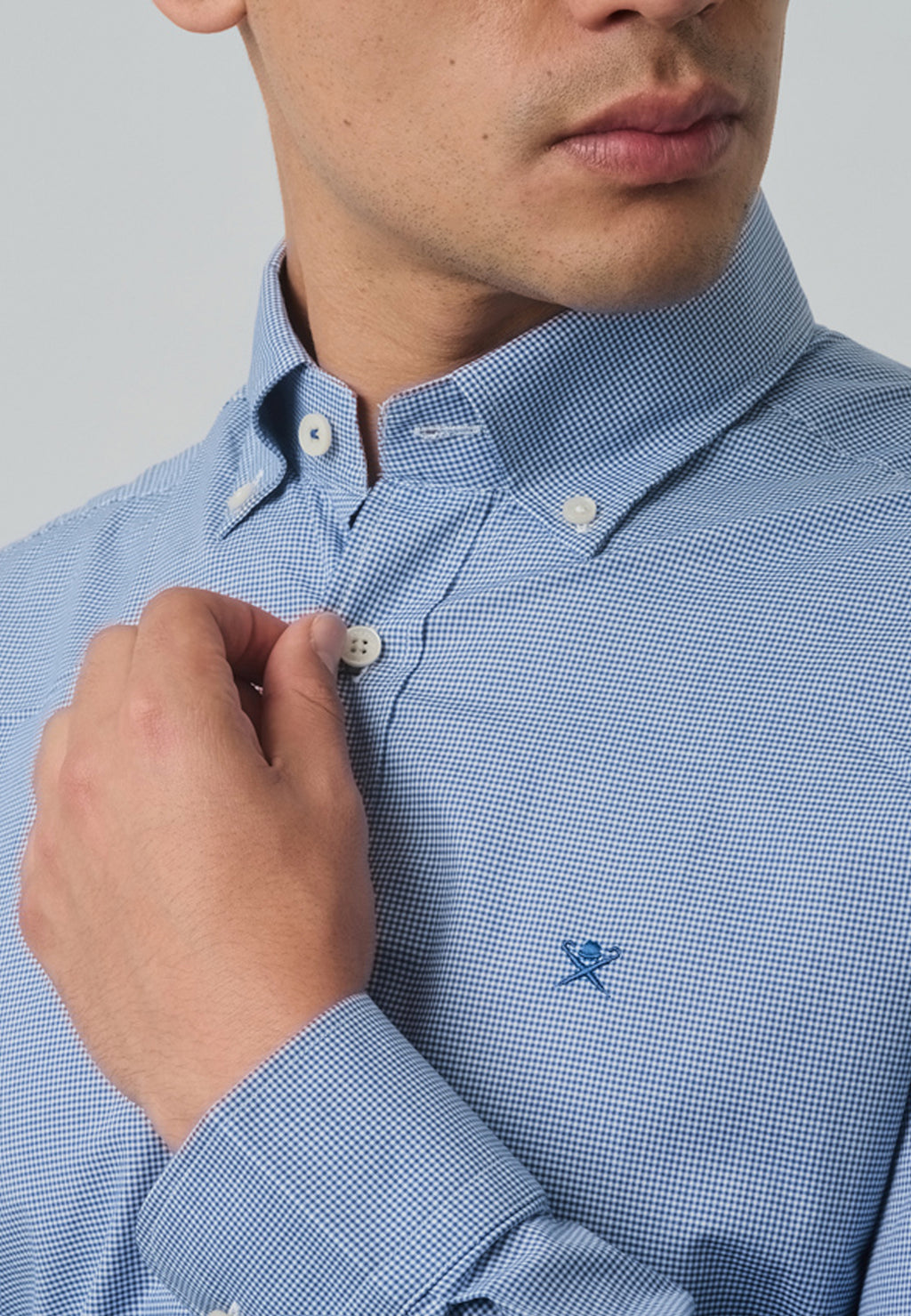 CAMISA HACKETT BLANCO/AZUL CUAD 100%ALGODON (HM309375-8AS)