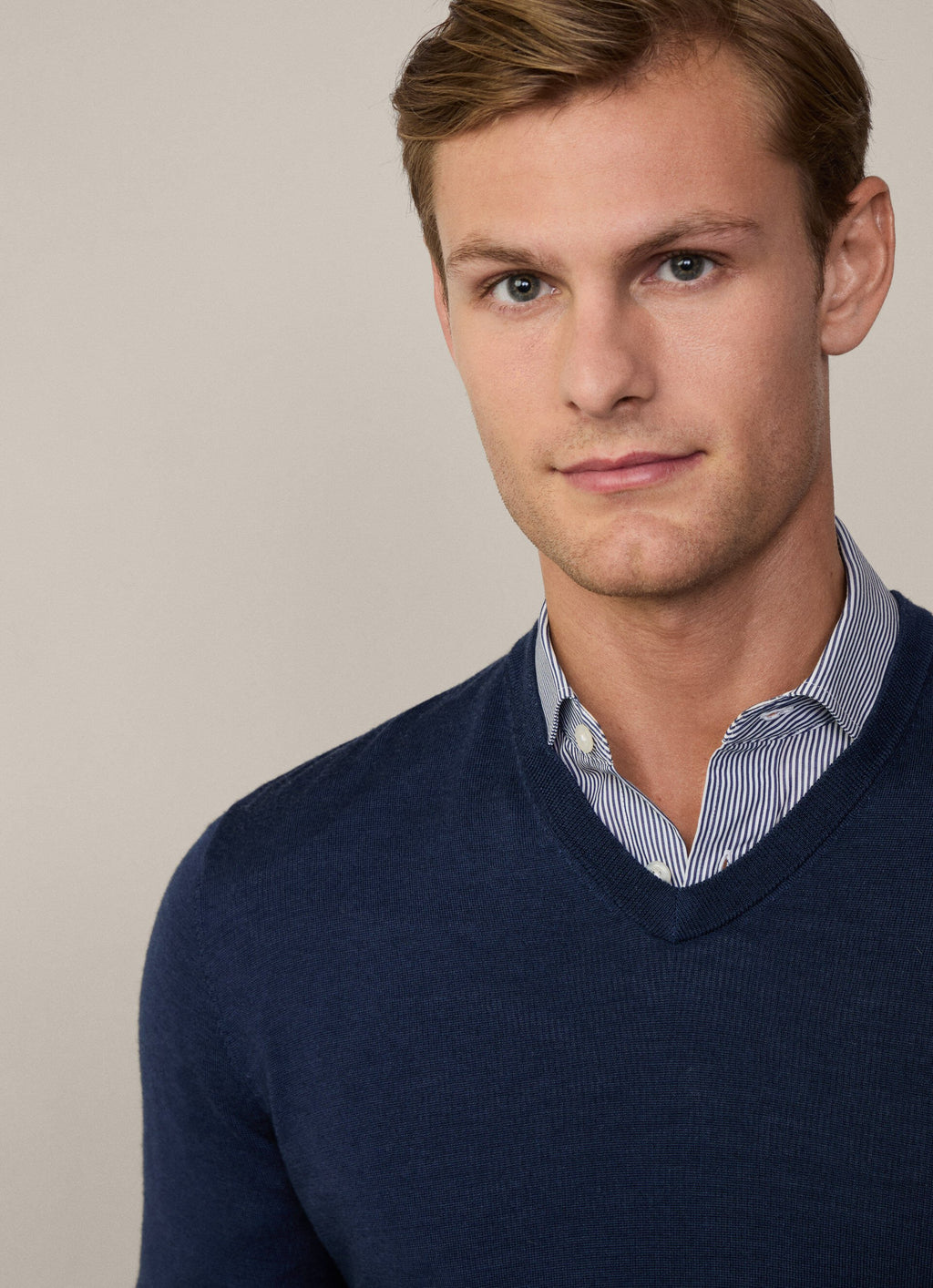 SWETER HACKETT LONDON AZUL LANA MERINO + SEDA (HM702927-595)