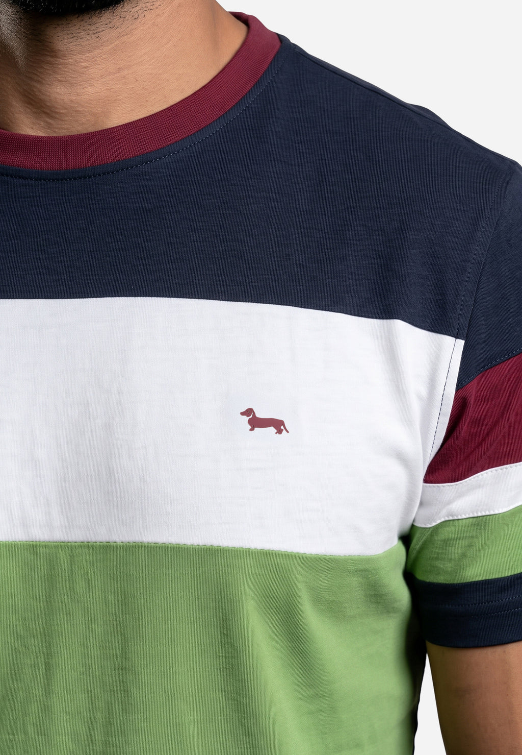 Camiseta Azul Marino Con Bloques De Color HYB.