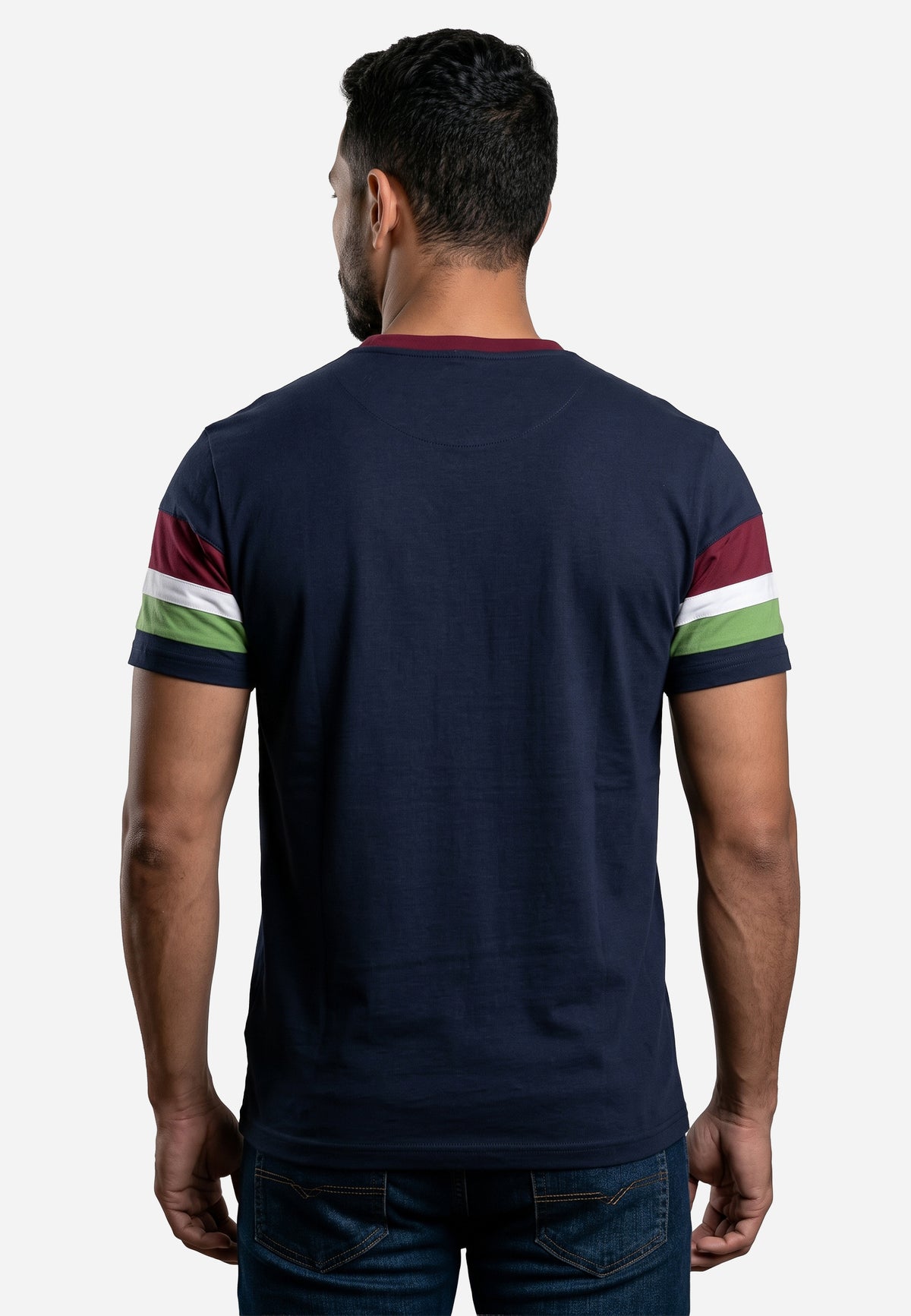 Camiseta Azul Marino Con Bloques De Color HYB.