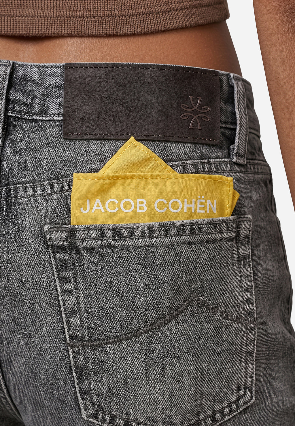 Jean Wide Leg en Denim Gris Desgastado J.C.