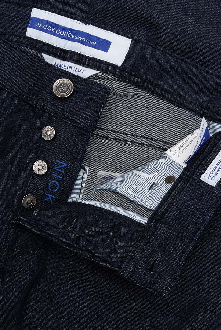 Jeans Azul Oscuro Clásico J.C.