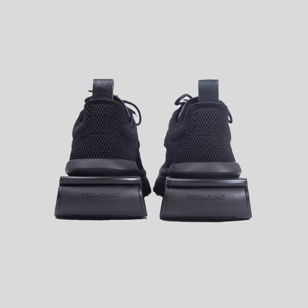 TENIS FERRAGAMO DAMA NEGRO FABRIC + PL (760871-NIMA KNIT1)