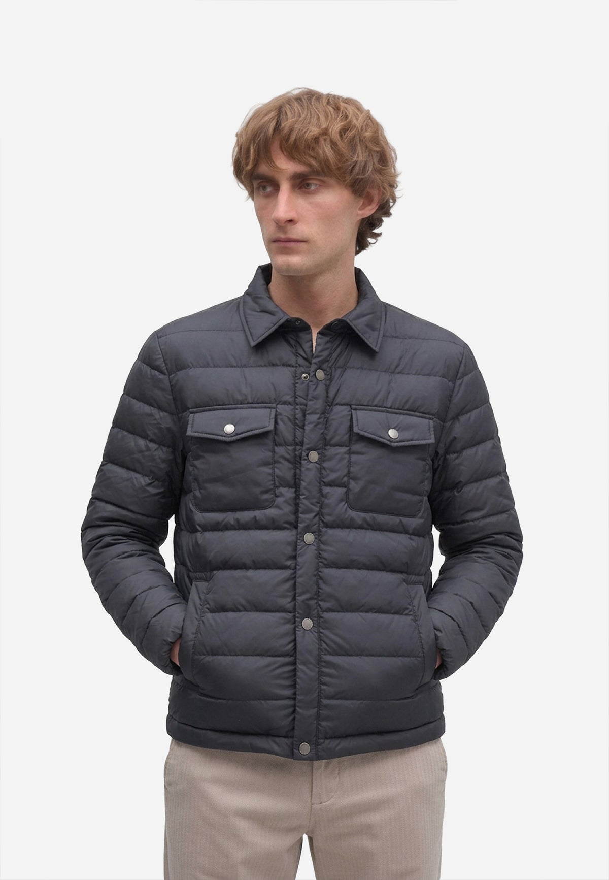 Chaqueta Cazadora Acolchada en Plumón Ligero Negro P.