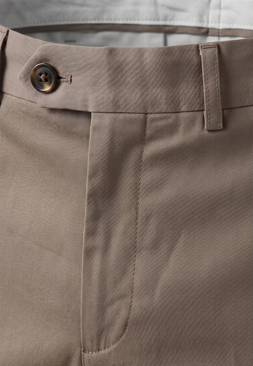 Pantalón Beige de Corte Sartorial P.