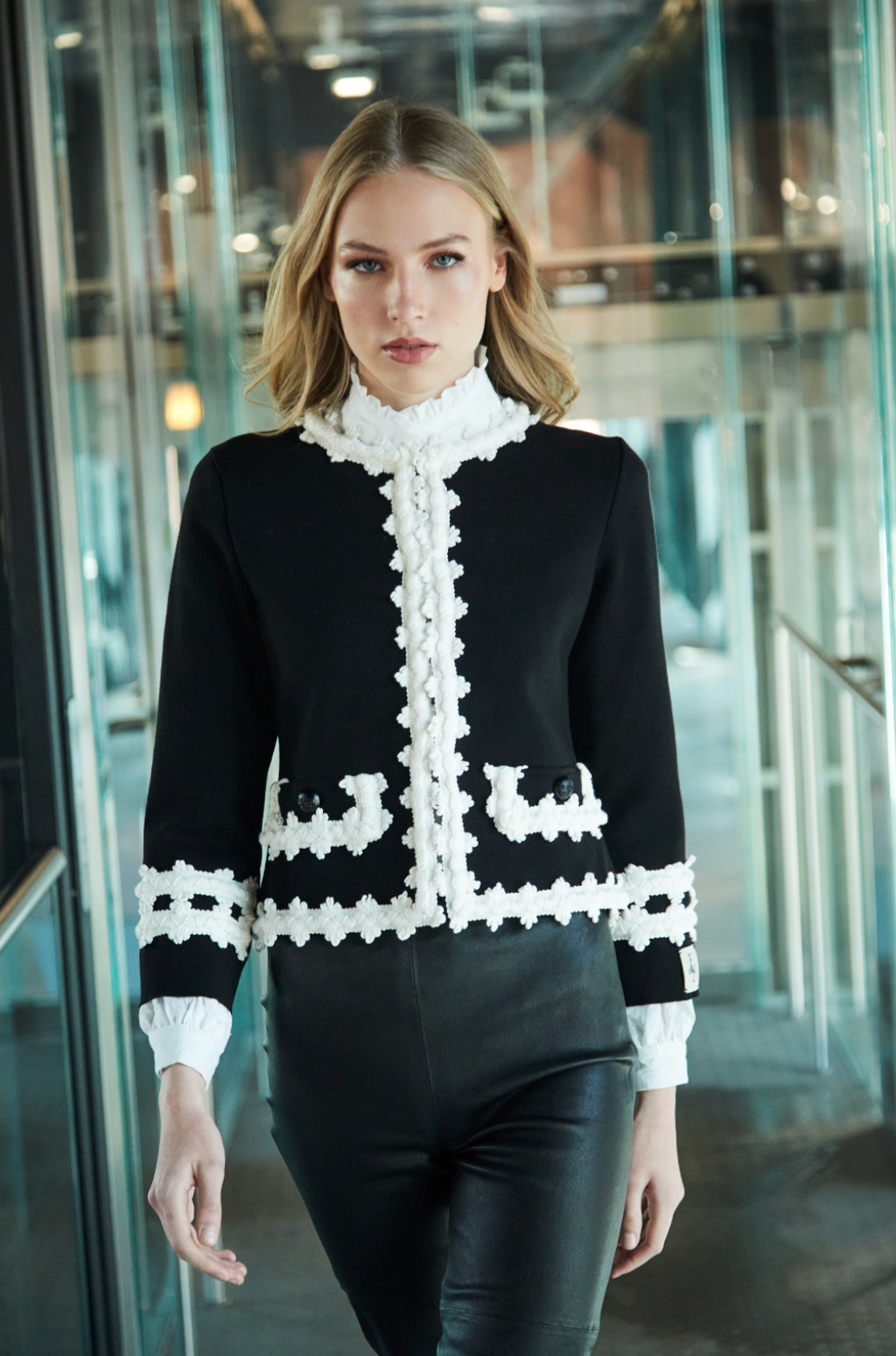 CHAQUETA The Extreme NEGRO CRUDA RENE ALGODON (2402N)